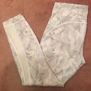 Train Times 7/8 pant in Jasmine White Multi